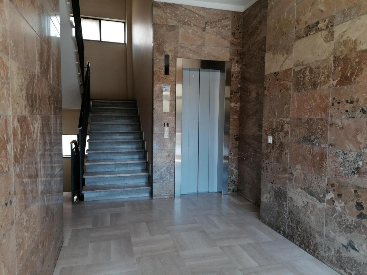 Viale Barozzi 118 Apartmán Modena