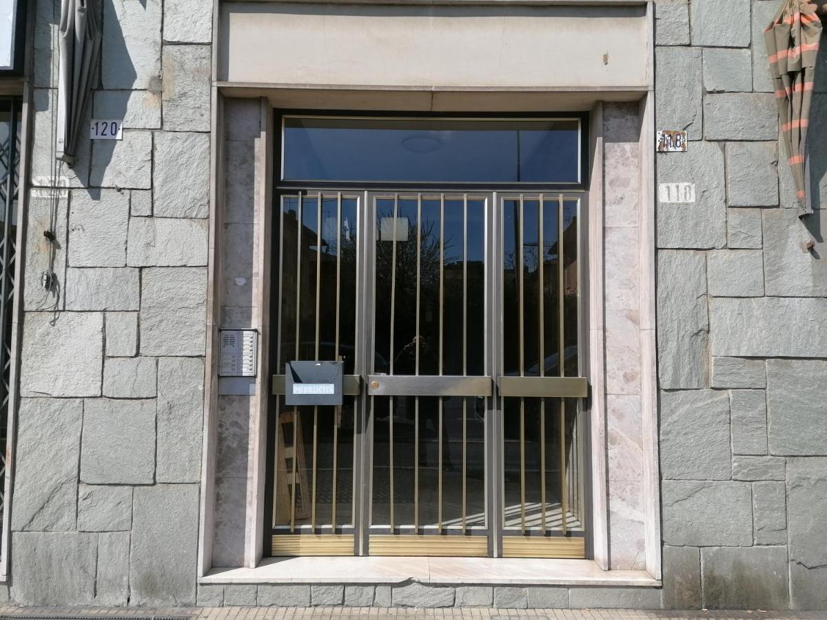 Appartamento Viale Barozzi 118 *