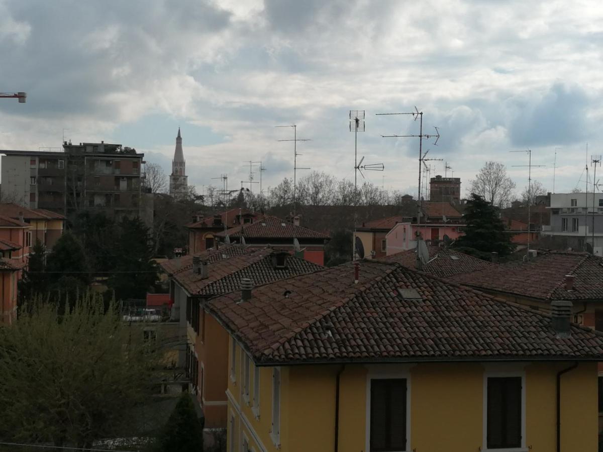 Viale Barozzi 118 Apartmán Modena